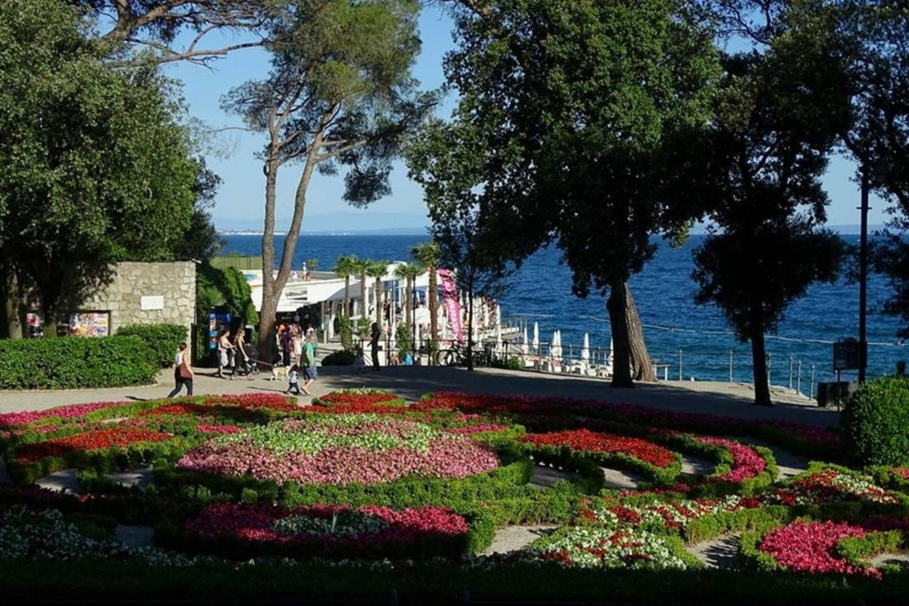 Apartman Ines, Cozy, Stunning View, Parking, Pet Friendly Opatija